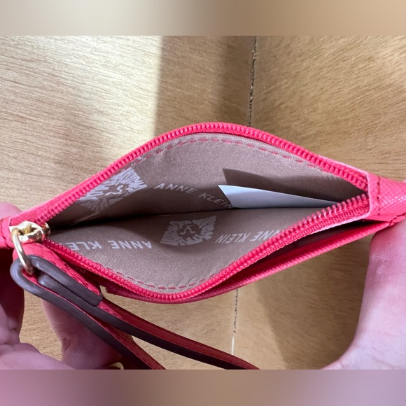Anne Klein Wristlet - Picture 4 of 4